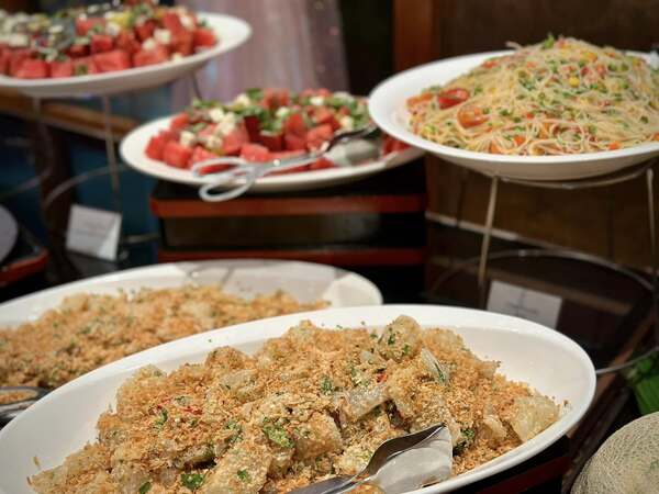 Island Caterings SUMPTUOUS MEAL